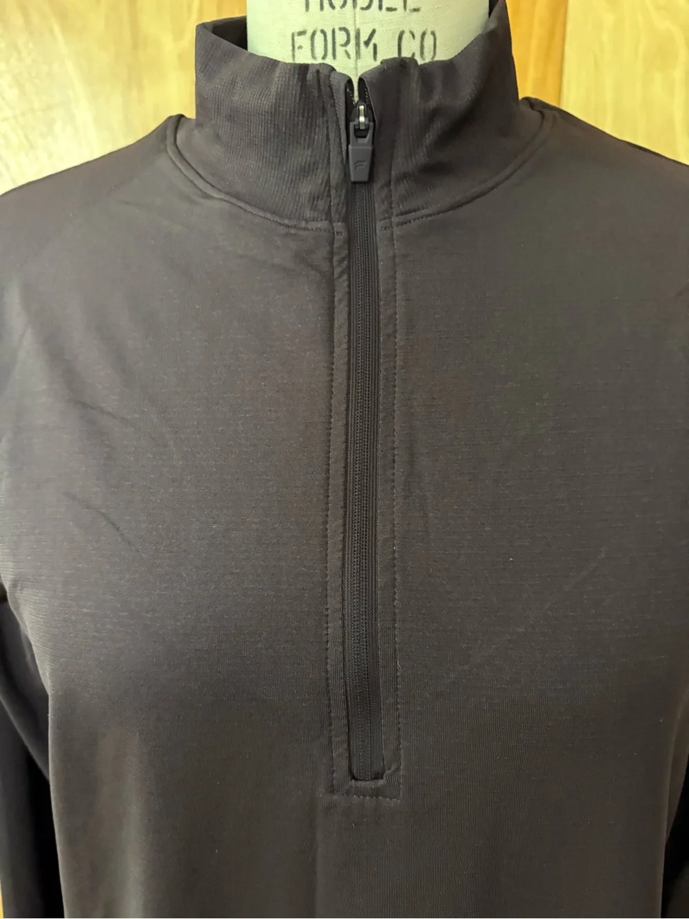 Fabletics New Feather Tech Half Zip Pullover Top M Plum Mauve Activewear